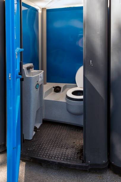Best Porta potty rental near me  in Chula Vista, TX